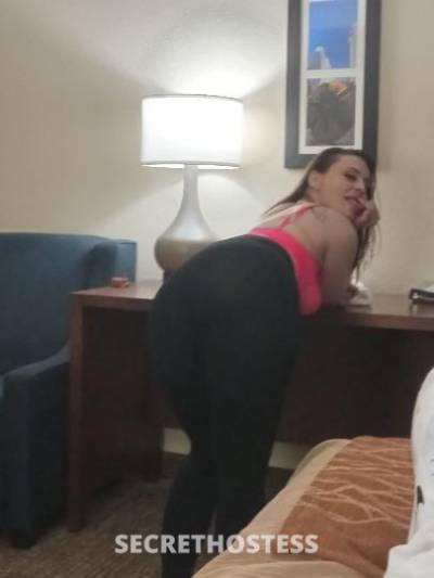 40 year old Escort in Charlotte NC Hot Soccer Mom Sweet and Sexy Milf