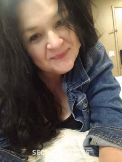 43 year old Escort in Charlotte NC jewels 1 independent spinner fun open minded-43