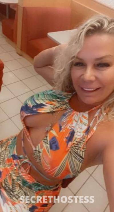 43 Year Old Escort Long Island NY - Image 2