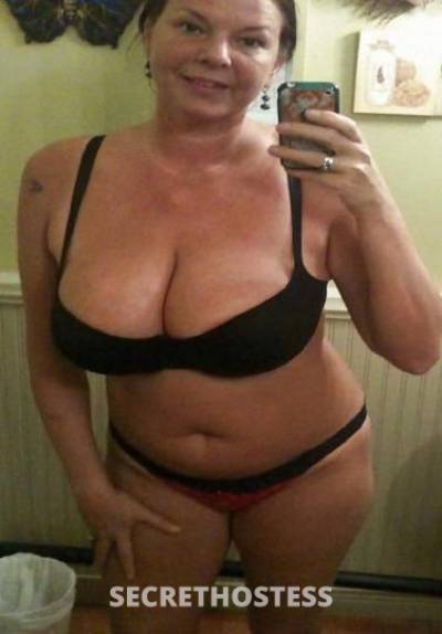 51Yrs Old Escort Staten Island NY Image - 2