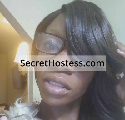 33 Year Old American Escort San Antonio TX Black Hair Brown eyes - Image 3