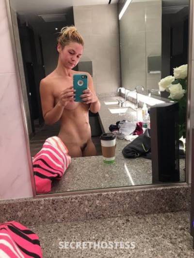 29 year old Escort in Providence RI Always available for sex both incall and outcall service