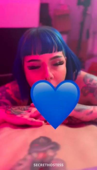 26 year old Escort in Dallas TX I’m female escort available for hook up and I sell my hot 