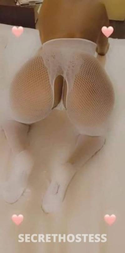 21 year old French Escort in Brooklyn NY sexy paris is ready to play and have fun