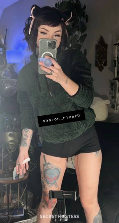 26 year old Asian Escort in Chattanooga TN I’m available for some real gun full service no 