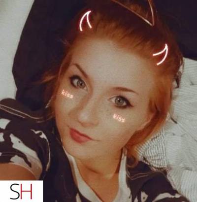 24 year old Asian Escort in Winnipeg CARDATES ! Lovely Lil Local