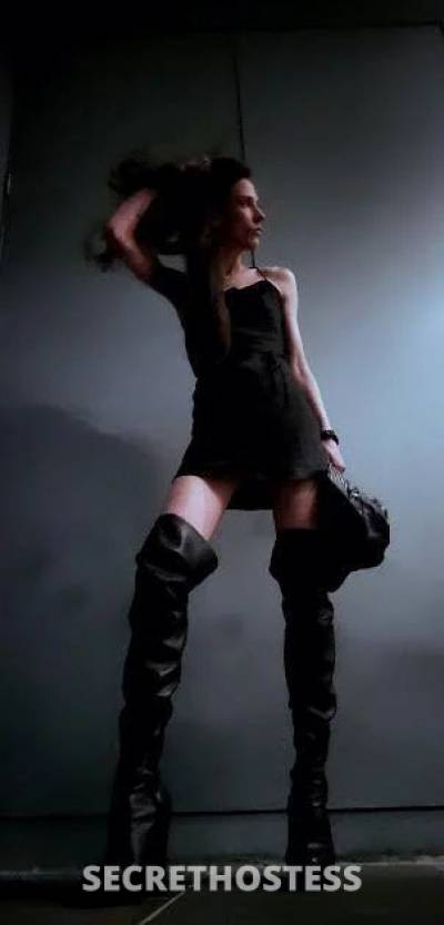 25 year old Australian Escort in Melbourne Australian petite gfe xxx