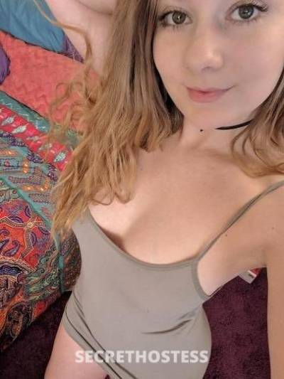 Young sexy Girl Crazy Hookup Great Personality Any Guy  in Pittsburgh PA