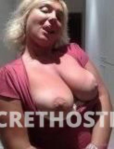 Nicole 40Yrs Old Escort Knoxville TN Image - 0