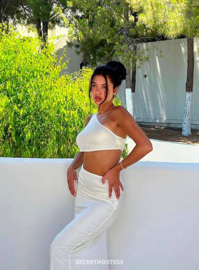 25 year old Asian Escort in Charlotte NC I offer you a well relaxed fun. Bj, doggy. Anal, oral, 69, 
