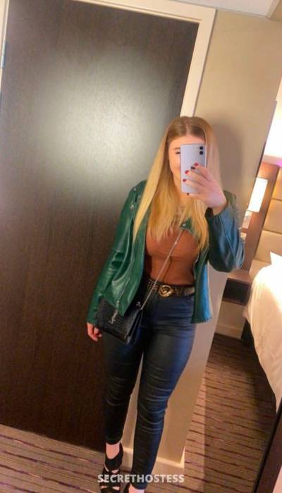 24 year old Asian Escort in Camden NJ Wet and horny
