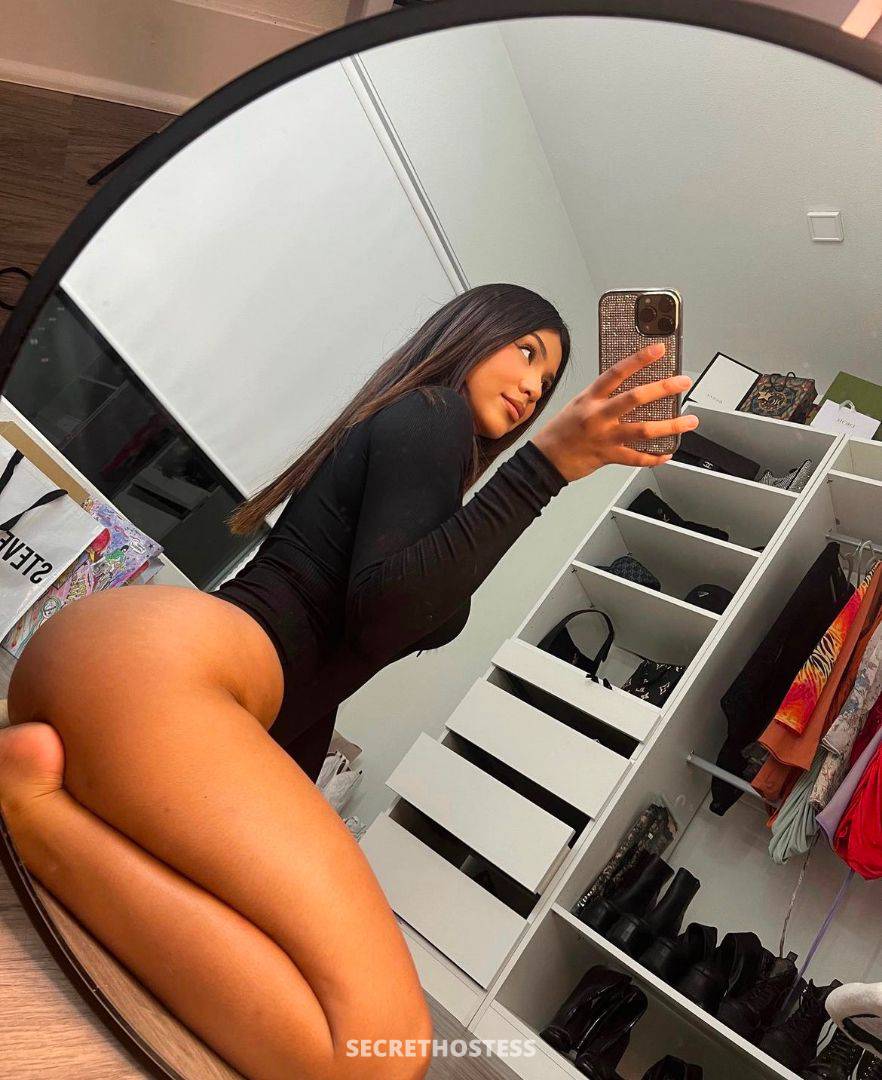 Maya. A 26Yrs Old Escort Size 8 Lansing MI Image - 8