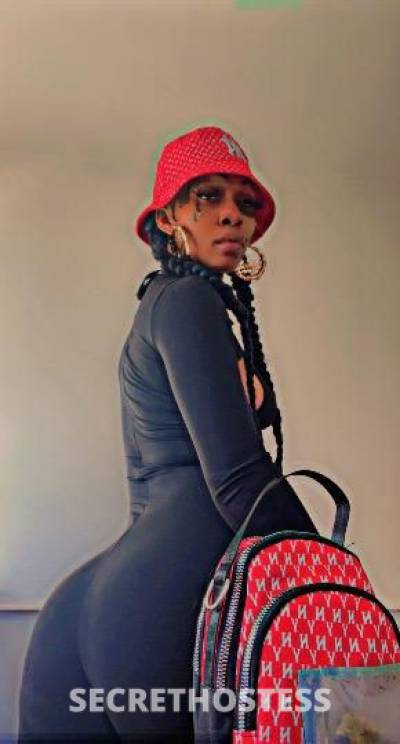 26 year old Escort in Detroit MI sugar baby bratz doll