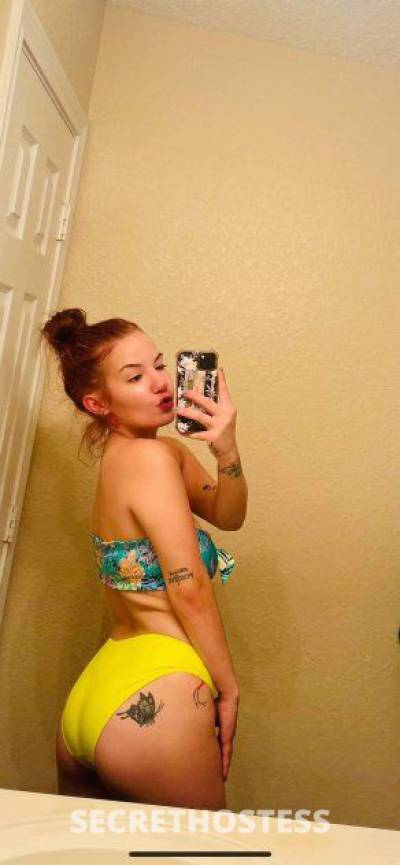 28 year old Escort in Lowell MA Add me on my snapchat: arinolamariam22