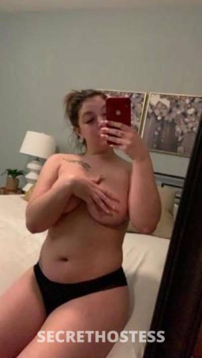 29 year old Escort in Lansing MI Pretty Girl Horny Girl Curvyy Ass And Clean Pussy INCALL OR 