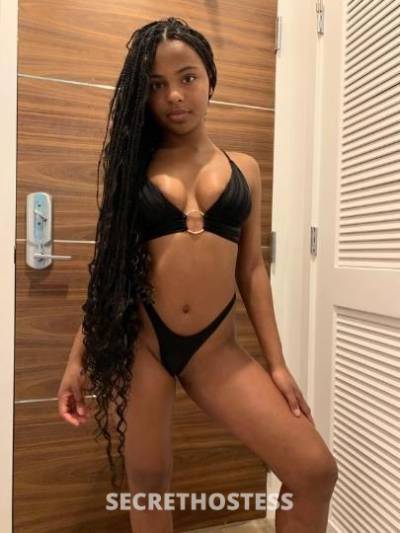 24 year old Escort in Louisville KY 24Yrs Old Escort Louisville KY