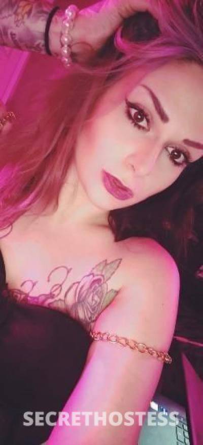 25 year old Escort in Louisville KY Im available for incall outcall and carplay
