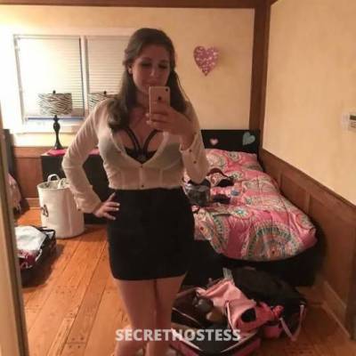27 year old Escort in Louisville KY Available Now I m Sexy Mary I offer Bare Anal BDSM Bbbj 