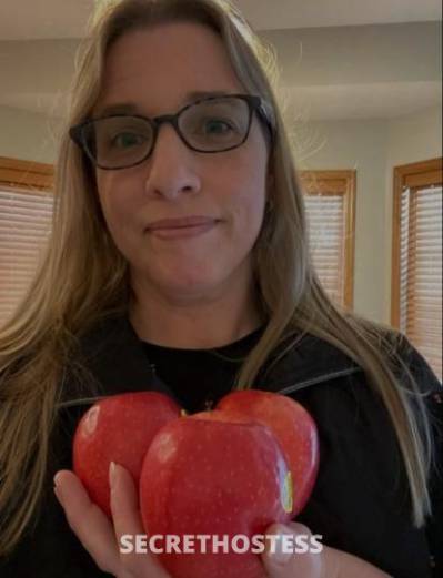 40 year old Escort in Louisville KY l m Older Mom Fuck Me