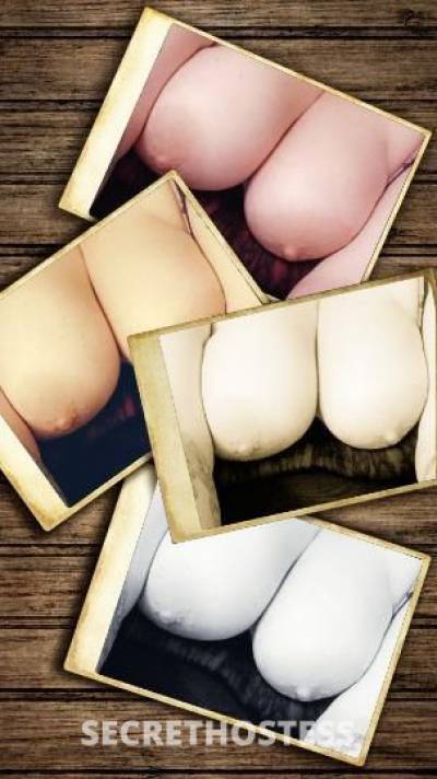 38 year old Escort in Louisville KY Russell cummm see what the best bbj is about