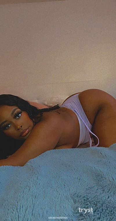 Raven Royalty 20Yrs Old Escort 155CM Tall Seattle WA Image - 1