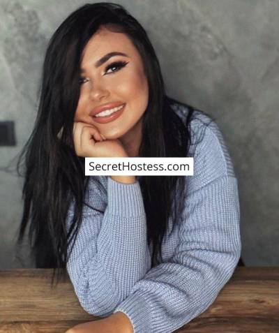 21 Year Old Caucasian Escort Riyadh Brown Hair - Image 2