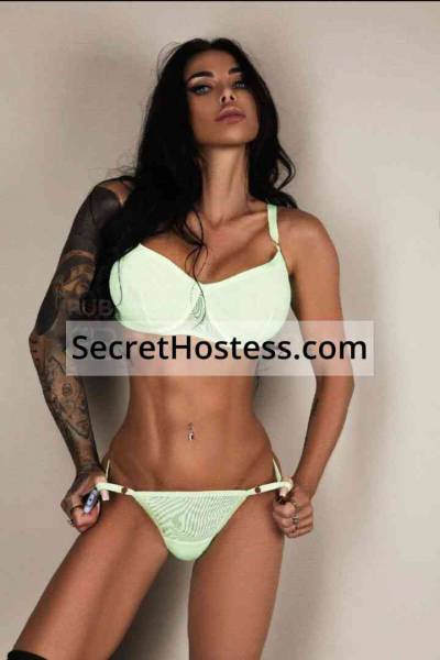 26 Year Old Russian Escort Riyadh Black Hair Blue eyes - Image 2