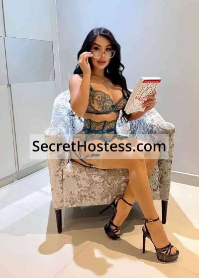 25 Year Old Colombian Escort Dubai Black Hair Brown eyes - Image 3