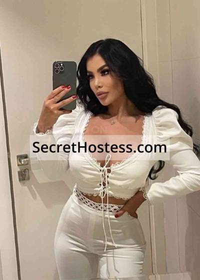 25 Year Old Colombian Escort Dubai Black Hair Brown eyes - Image 4