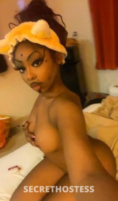 19 Year Old Escort Chicago IL - Image 4
