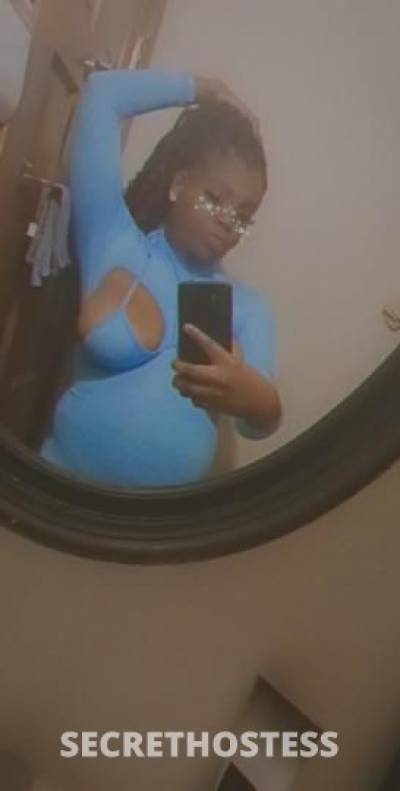 21 year old Escort in Chicago IL cardates