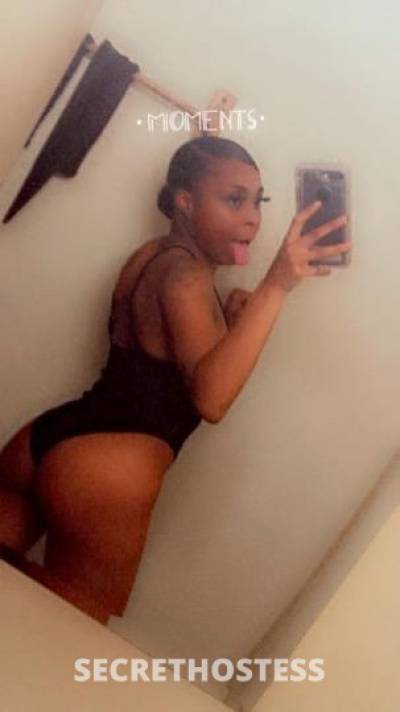 25Yrs Old Escort Chicago IL Image - 1