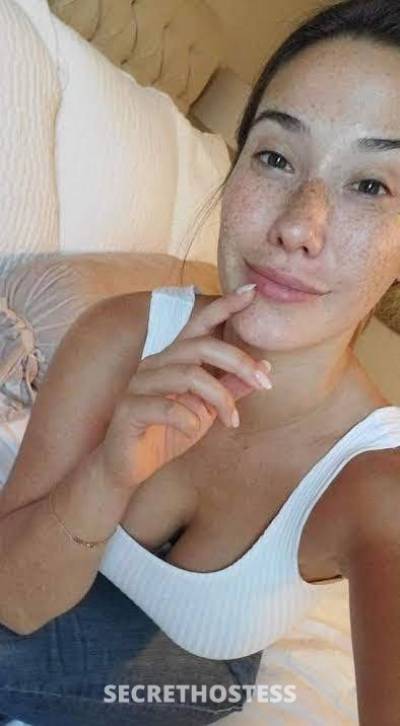 28 year old Asian Escort in Huntsville AL Text me if you want to fuck me