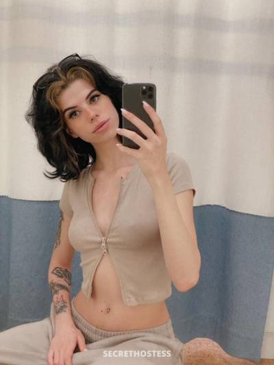 24 year old Asian Escort in Inland Empire CA Sexy caucasian escort available to offer quality services