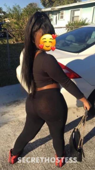 25 year old Australian Escort in West Palm Beach FL Incalllllsss Only Outcalllssssss Depends On Location