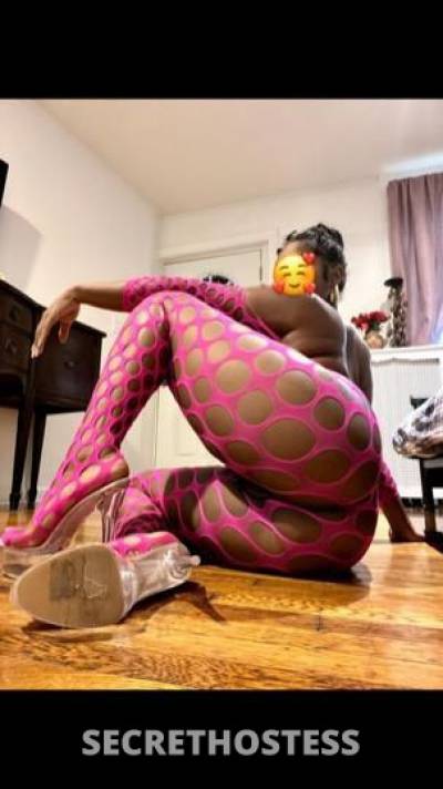 25 Year Old French Escort Brooklyn NY - Image 1