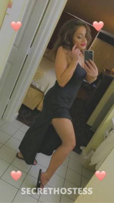 30 Year Old Irish Escort Tampa FL Brunette - Image 3