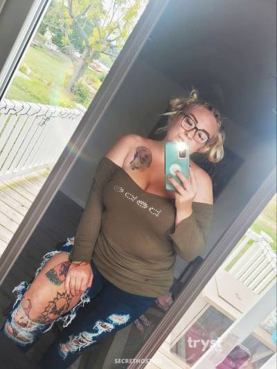 Sam Ham - Curvy &amp; Blonde in York PA