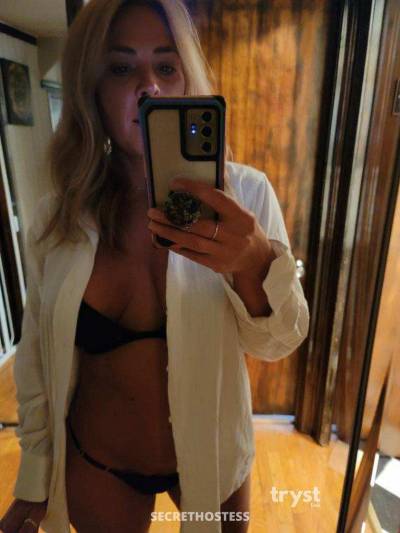 30Yrs Old Escort Size 8 165CM Tall Chicago IL Image - 3