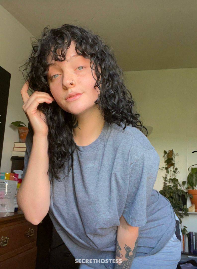 Rosemary 26Yrs Old Escort Size 6 167CM Tall Skeena Image - 1