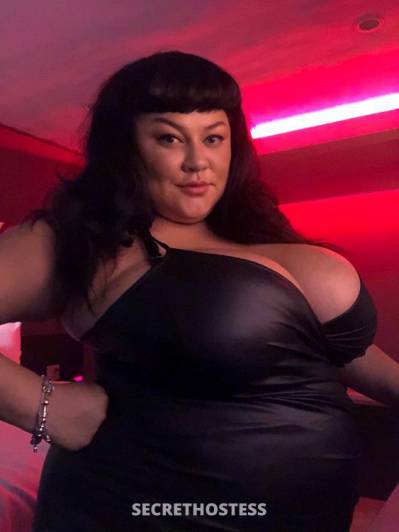 33 year old Latino Escort in Santa Ana CA Mistress Juggs Caking Over