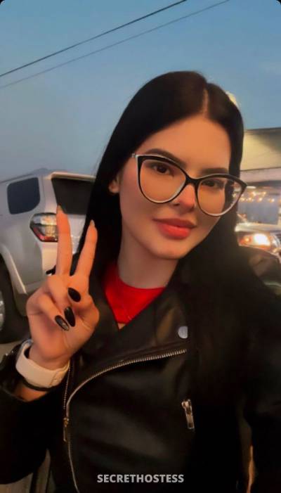 27 year old Escort in Vancouver I’m Mariah I’m??Down for Hookup ?? ? Sc?: bigmariah017