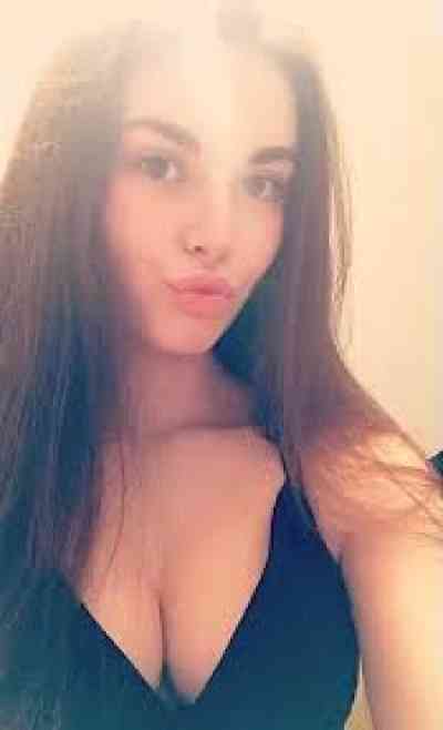 28 year old Escort in Broome Am available today for hook up