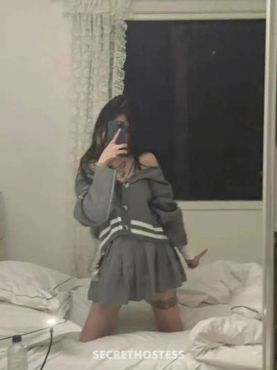 19 year old Asian Escort in Melbourne Sexy Nana, Authentic university student, Young Asian