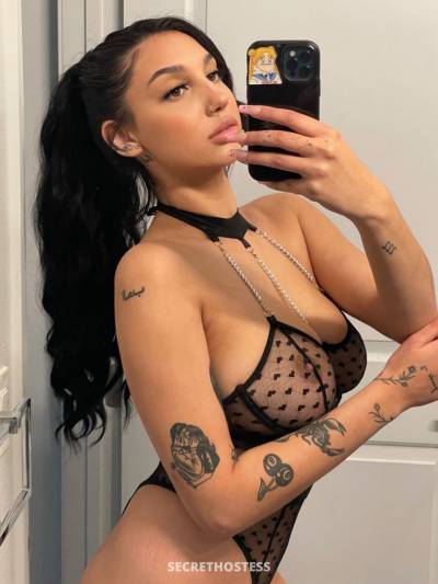 25 year old Escort in Ft Mcmurray Escort
