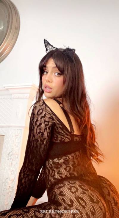 23 year old Asian Escort in Frederick MD ENJOYS INTENSE?&amp;PASSIONATE SENSUAL SEX IN MY REDHEAD