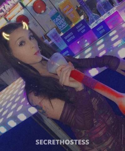 19 year old Escort in Los Angeles CA Snowwet is back and wetter than ever catch me while you can