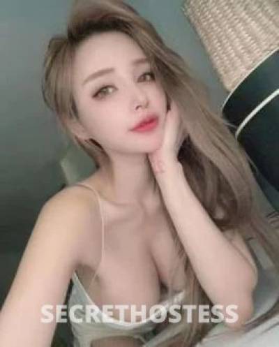 21 year old Thai Escort in Harris Park Sydney In / Outcall Passionate Thai Ex-Model Kinki Natural Soft 