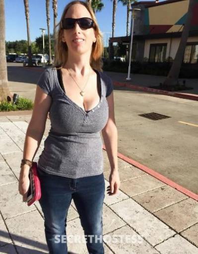 44Yrs Old Escort Fresno CA Image - 0