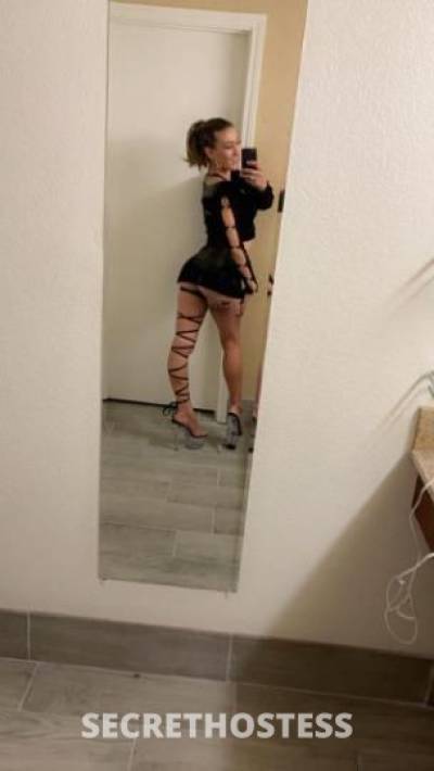 Classy Foreign Gemini Ready To Entice You in Fresno CA